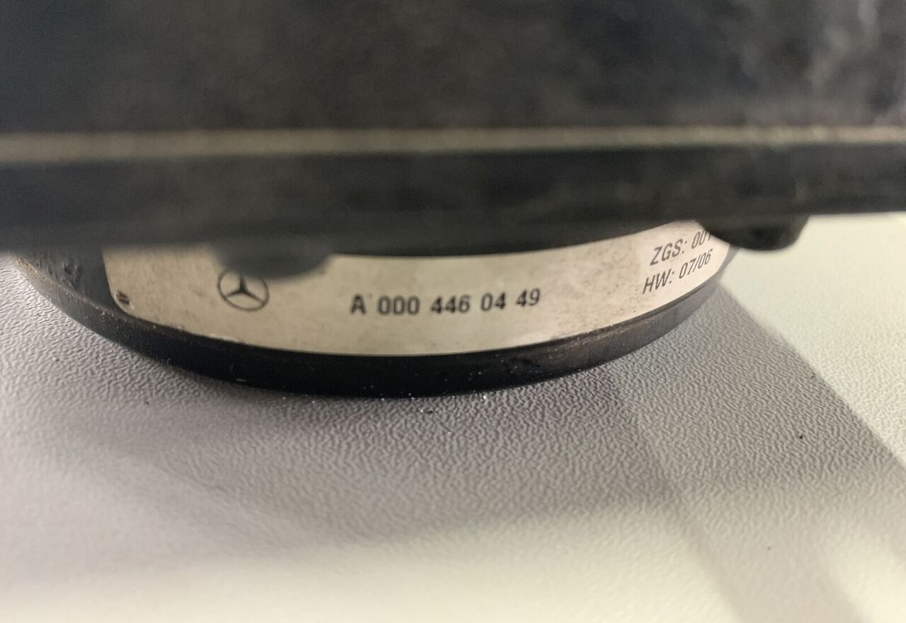 Mercedes-Benz ACTROS MP3 0004460449 Mercedes-Benz Actros MP3 - Sensor para Camião: foto 3 Mercedes-Benz ACTROS MP3 0004460449 Mercedes-Benz Actros MP3 - Sensor para Camião: foto 3