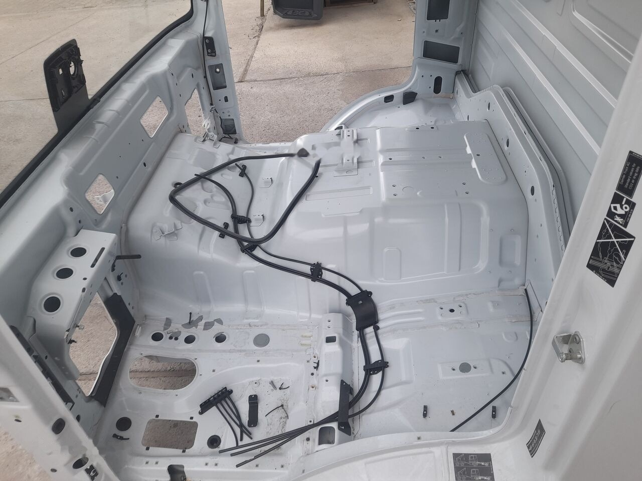 Cabine para Camião novo Mercedes-Benz Atego truck: foto 10