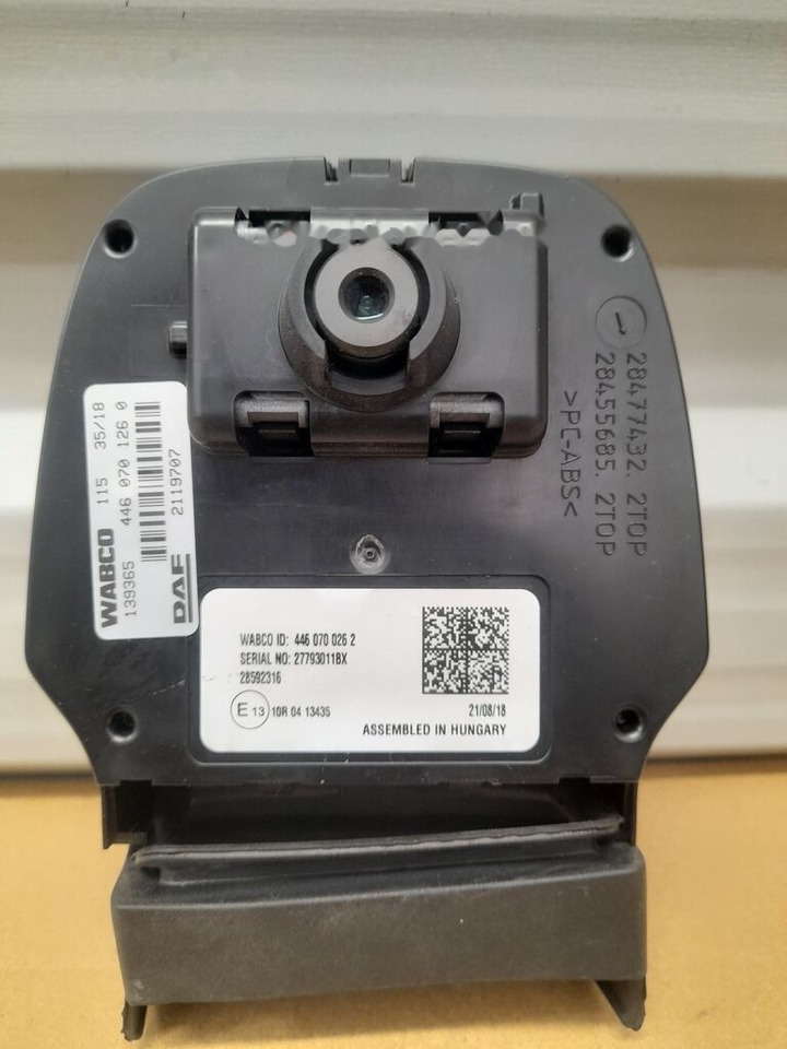Peça de reposição para Camião KAMERA LDWS DAF XF 106 2119707  DAF XF 106 LIFT 2119707 truck: foto 1