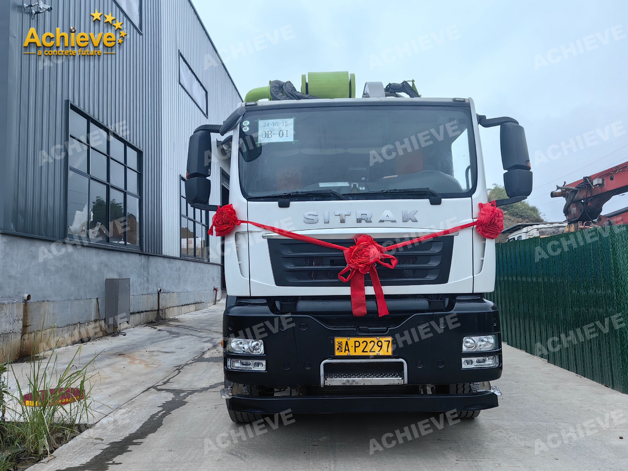 Zoomlion Zoomlion 70M 70X-6RZ Concrete pump truck ACTROS 4141 【ACHIEVE】TOP CONDITION!!! - Autobomba de betão: foto 3 Zoomlion Zoomlion 70M 70X-6RZ Concrete pump truck ACTROS 4141 【ACHIEVE】TOP CONDITION!!! - Autobomba de betão: foto 3