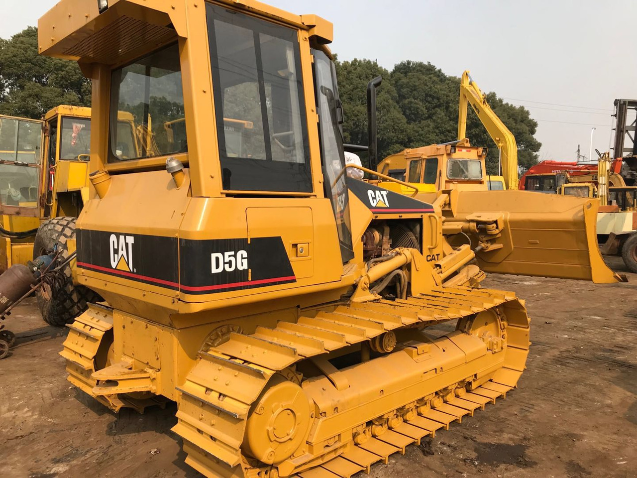 Caterpillar D5G, D5K Bulldozer Excellent Condition CAT Bulldozer - Buldôzer: foto 1 Caterpillar D5G, D5K Bulldozer Excellent Condition CAT Bulldozer - Buldôzer: foto 1
