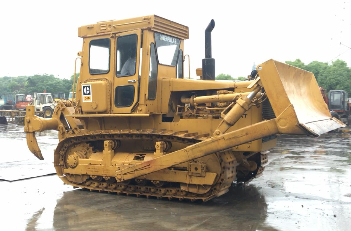 Caterpillar D6D Bulldozer Good Condition Tracked Tractor for Bolivia - Buldôzer: foto 2 Caterpillar D6D Bulldozer Good Condition Tracked Tractor for Bolivia - Buldôzer: foto 2