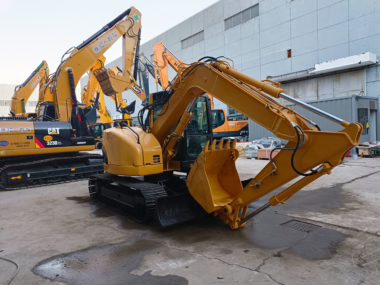 Caterpillar Mini Excavator 8 ton Excavator CAT 308C, 308D - Escavadora de rastos: foto 5 Caterpillar Mini Excavator 8 ton Excavator CAT 308C, 308D - Escavadora de rastos: foto 5