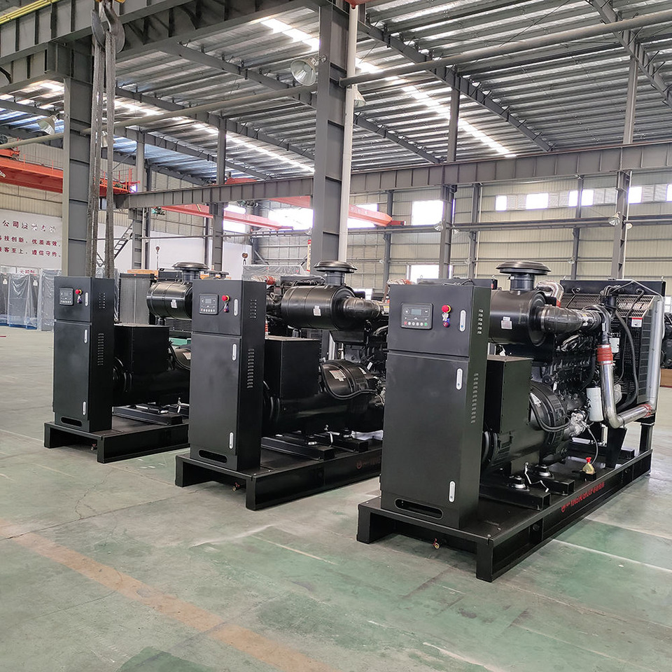 Cummins Generator Set 50KVA, 100KVA, 150KVA, 200KVA Brand New Condition - Gerador elétrico: foto 1 Cummins Generator Set 50KVA, 100KVA, 150KVA, 200KVA Brand New Condition - Gerador elétrico: foto 1