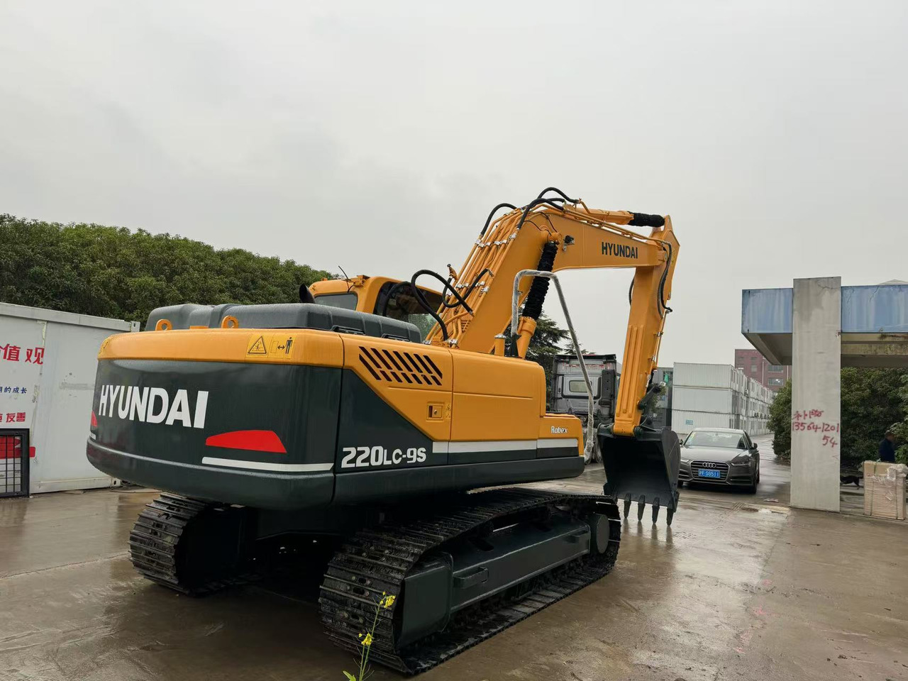 Hyundai 220LC-9S Good Price Used Korea Excavator - Escavadora de rastos: foto 5 Hyundai 220LC-9S Good Price Used Korea Excavator - Escavadora de rastos: foto 5