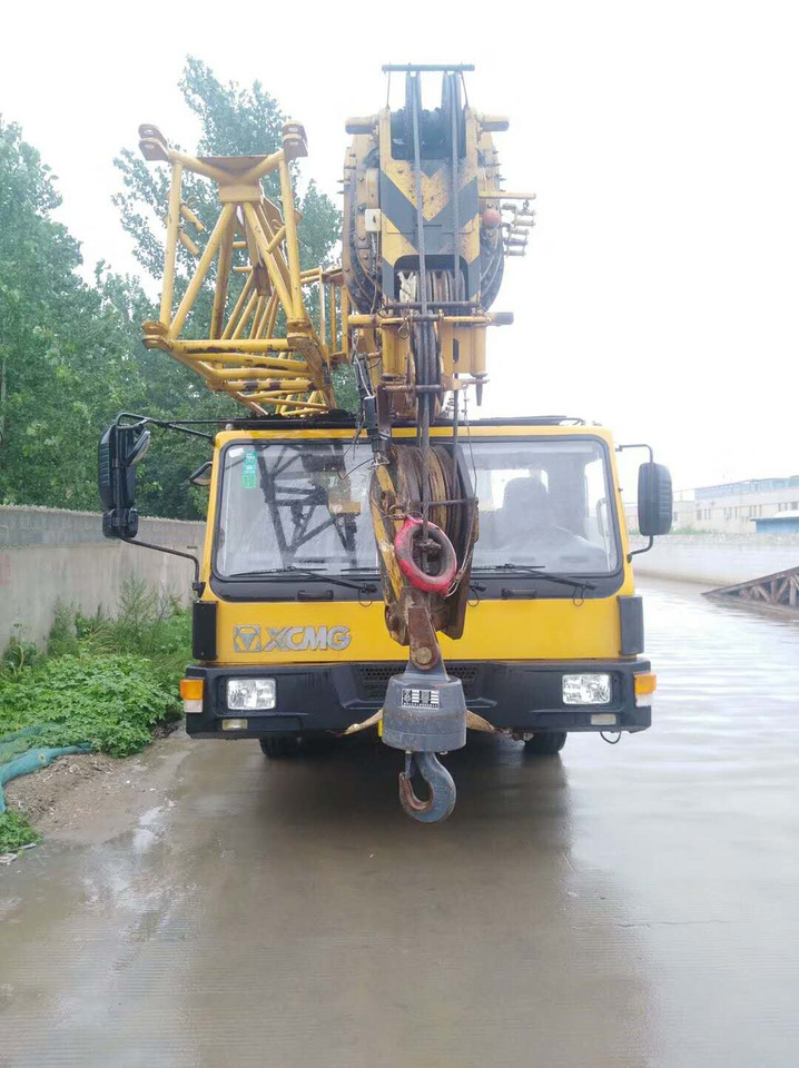XCMG 25 ton Truck Crane QY25K Used Condition On Sale - Grua móvel: foto 3 XCMG 25 ton Truck Crane QY25K Used Condition On Sale - Grua móvel: foto 3