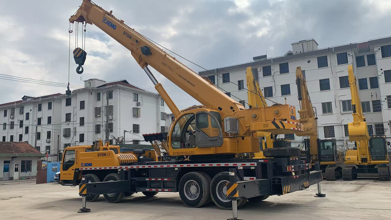 XCMG QY50K-2 Good Price 50 ton Truck Crane - Grua móvel: foto 2 XCMG QY50K-2 Good Price 50 ton Truck Crane - Grua móvel: foto 2