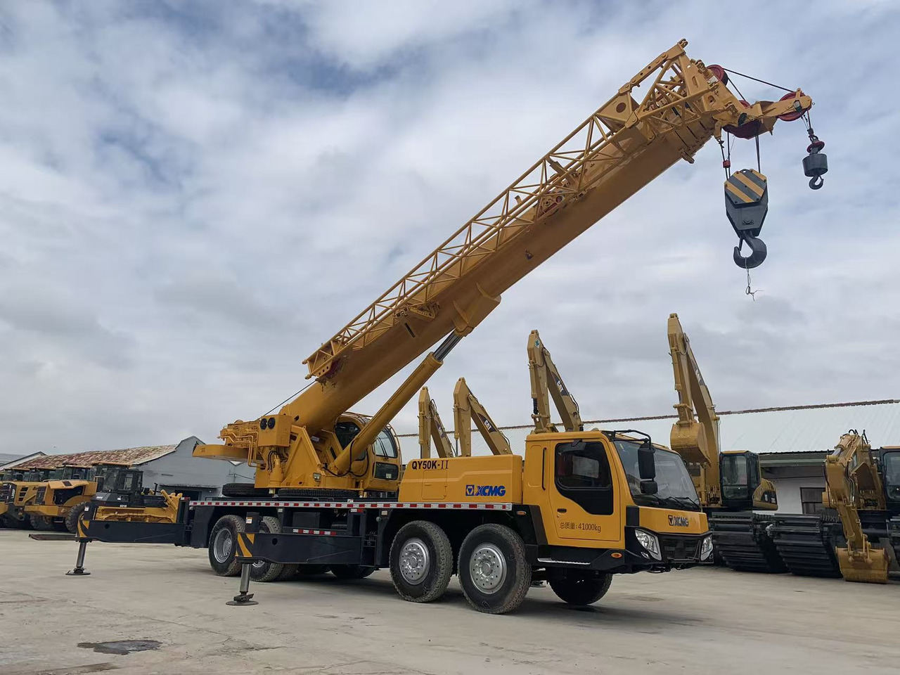 XCMG Truck Crane QY50K, QY65K, QY70K Good Price on Sale - Grua móvel: foto 5 XCMG Truck Crane QY50K, QY65K, QY70K Good Price on Sale - Grua móvel: foto 5