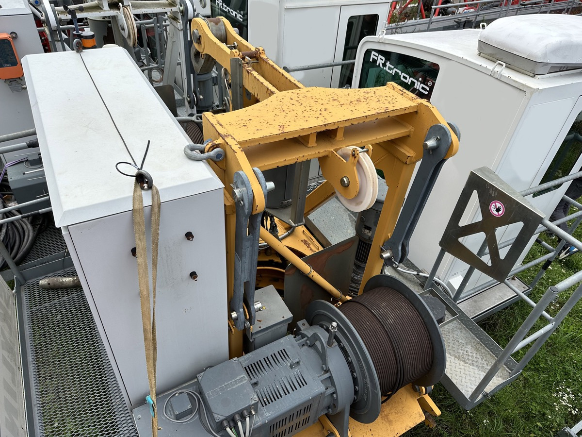 Liebherr LIEBHERR 85 EC-B 5 FR.tronic - Guindaste de torre: foto 3 Liebherr LIEBHERR 85 EC-B 5 FR.tronic - Guindaste de torre: foto 3