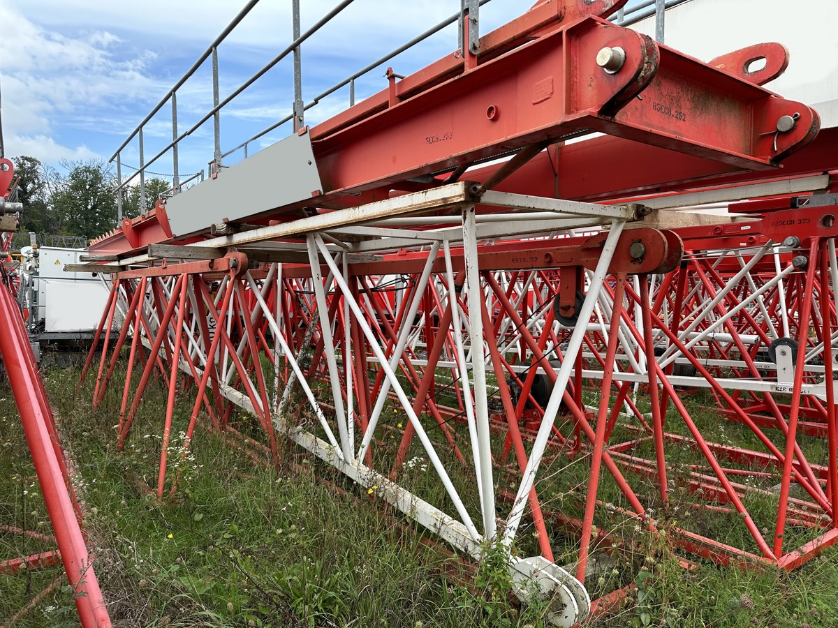 Liebherr LIEBHERR 85 EC-B 5 FR.tronic - Guindaste de torre: foto 2 Liebherr LIEBHERR 85 EC-B 5 FR.tronic - Guindaste de torre: foto 2