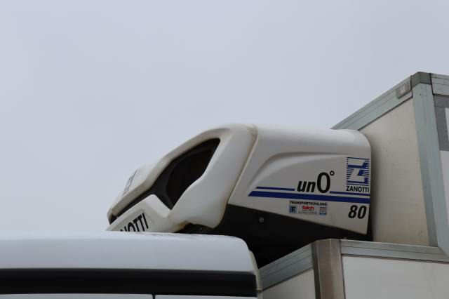 Mercedes-Benz Antos 1832 L - Camião frigorífico: foto 5 Mercedes-Benz Antos 1832 L - Camião frigorífico: foto 5