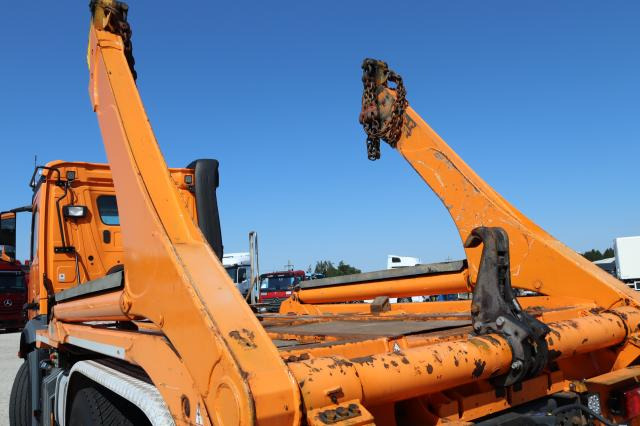 Mercedes-Benz Arocs 3353K ABSETZER - Camião multibenne: foto 5 Mercedes-Benz Arocs 3353K ABSETZER - Camião multibenne: foto 5