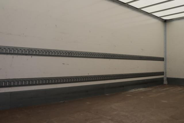 Mercedes-Benz Atego 1218 L nR - Camião furgão: foto 5 Mercedes-Benz Atego 1218 L nR - Camião furgão: foto 5