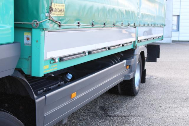 Mercedes-Benz Atego 1221L EXPORT - Camião de lona: foto 3 Mercedes-Benz Atego 1221L EXPORT - Camião de lona: foto 3