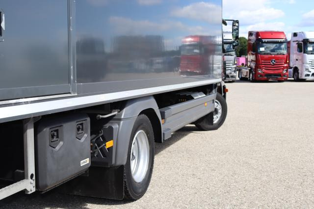 Mercedes-Benz Atego 1223 L - Camião furgão: foto 5 Mercedes-Benz Atego 1223 L - Camião furgão: foto 5