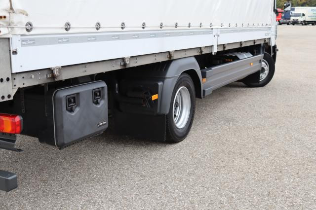 Mercedes-Benz Atego 1224 L - Camião de lona: foto 5 Mercedes-Benz Atego 1224 L - Camião de lona: foto 5