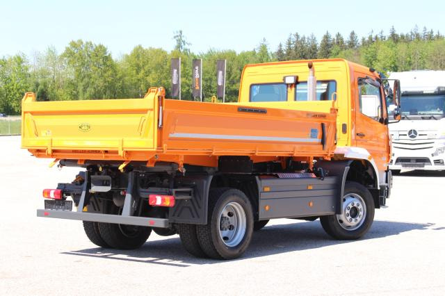 Mercedes-Benz Atego 1530AK VORFÜHRER - Camião basculante: foto 4 Mercedes-Benz Atego 1530AK VORFÜHRER - Camião basculante: foto 4