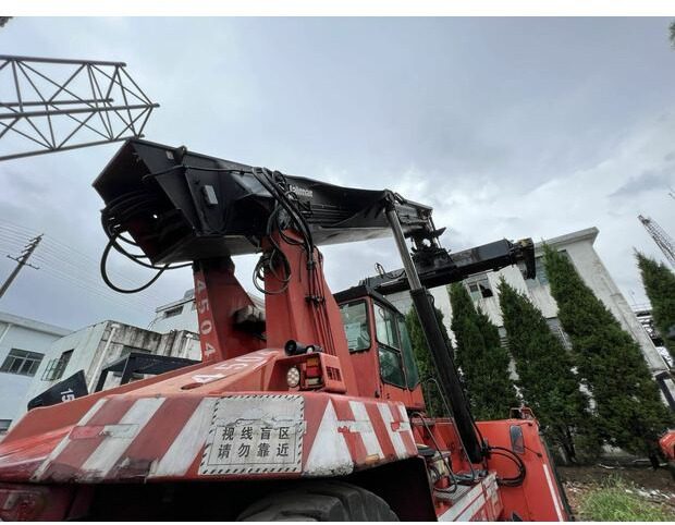 2008 KALMAR DRD420-60S5K - Reachstacker porta contentores: foto 5 2008 KALMAR DRD420-60S5K - Reachstacker porta contentores: foto 5