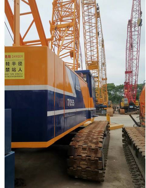 Guindaste sobre esteiras 2015 KOBELCO 7055: foto 18
