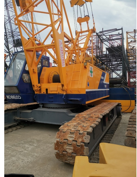Guindaste sobre esteiras 2015 KOBELCO 7055: foto 6