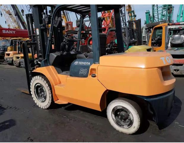 2016 Toyota 7FD50 - Empilhador: foto 3 2016 Toyota 7FD50 - Empilhador: foto 3