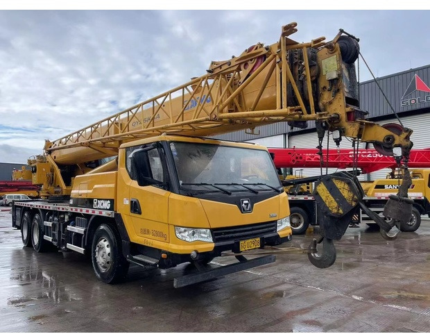 2019 XCMG QY25K5A - Grua móvel: foto 4 2019 XCMG QY25K5A - Grua móvel: foto 4