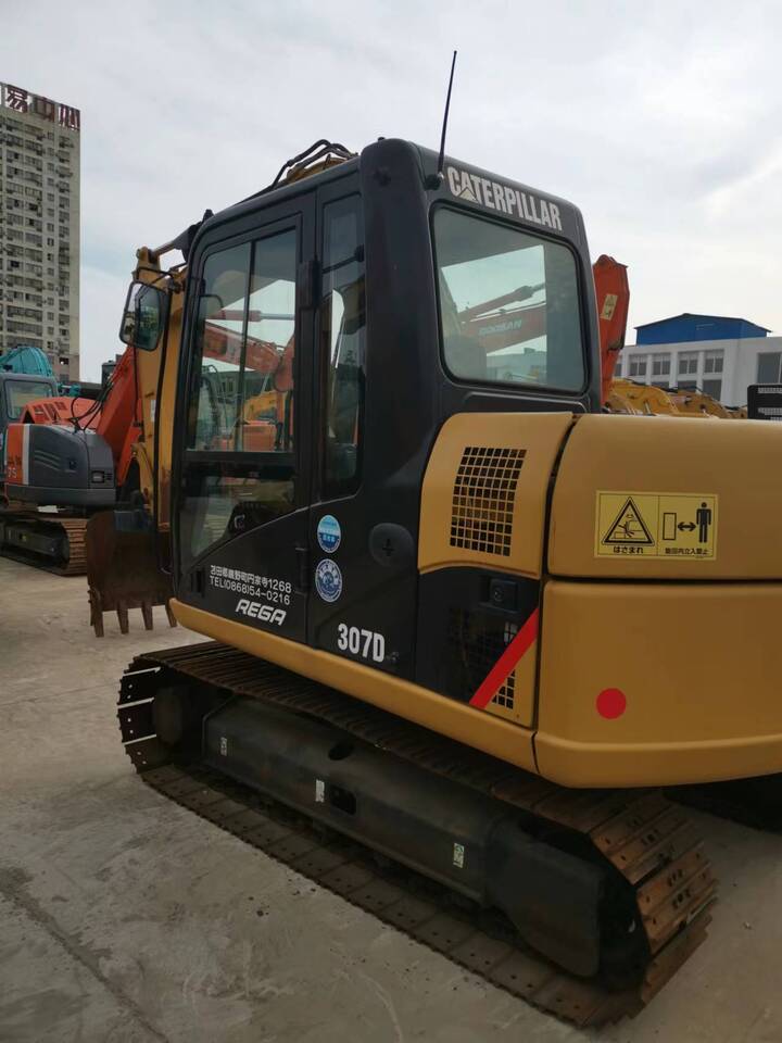 Caterpillar 307D - Mini escavadeira: foto 2 Caterpillar 307D - Mini escavadeira: foto 2