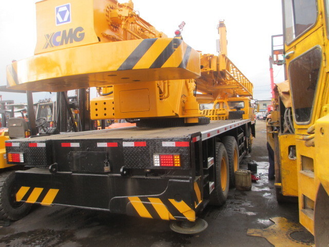 XCMG QY70K - Grua móvel: foto 4 XCMG QY70K - Grua móvel: foto 4