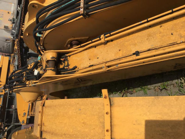 Liebherr Gooseneck Boom - Equipamento: foto 1 Liebherr Gooseneck Boom - Equipamento: foto 1