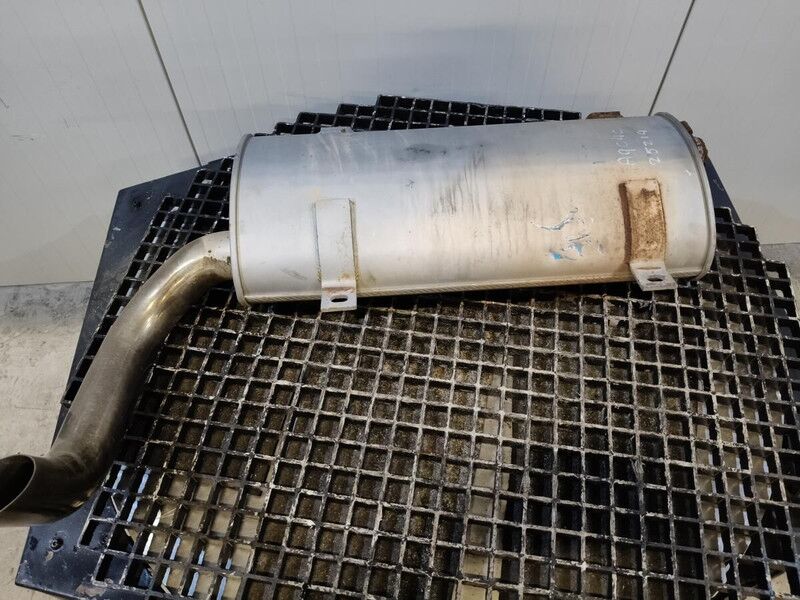 Liebherr A904C Li / A900C Li / R900C Li / R904C - Silenciador: foto 1 Liebherr A904C Li / A900C Li / R900C Li / R904C - Silenciador: foto 1