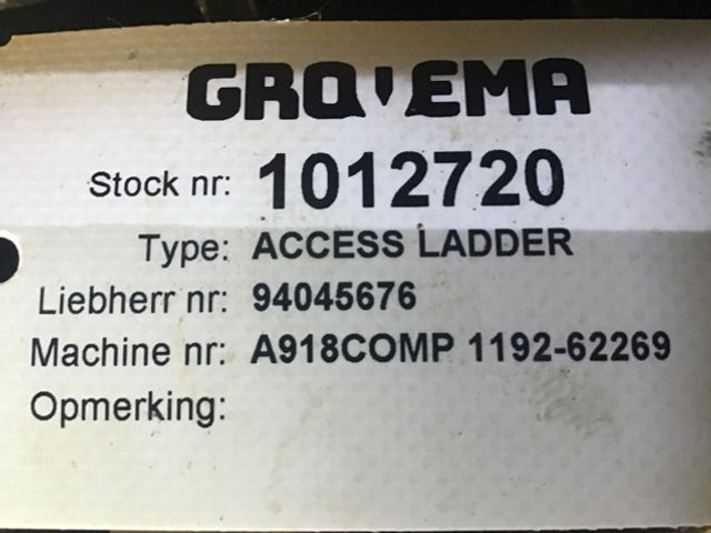 Liebherr Access Ladder - Cabine e interior: foto 5 Liebherr Access Ladder - Cabine e interior: foto 5