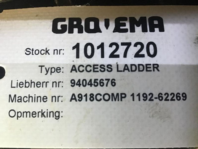 Liebherr Access Ladder - Cabine e interior: foto 2 Liebherr Access Ladder - Cabine e interior: foto 2