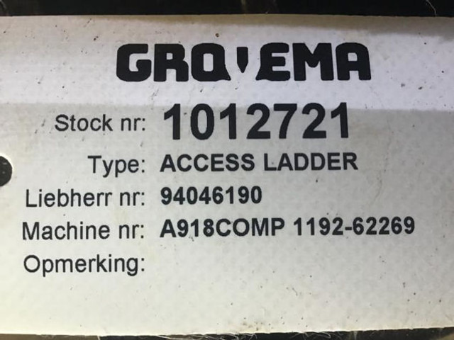 Liebherr Access Ladder - Cabine e interior: foto 3 Liebherr Access Ladder - Cabine e interior: foto 3