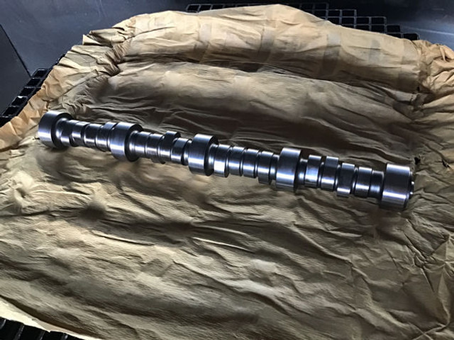 Liebherr Camshaft - Árvore de cames: foto 3 Liebherr Camshaft - Árvore de cames: foto 3