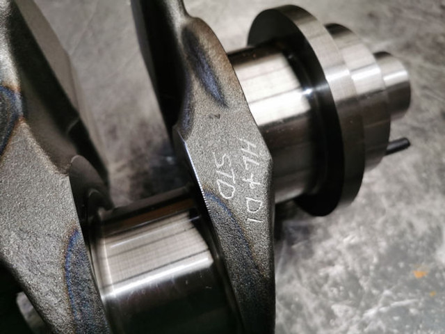 Liebherr Crankshaft D934L - Cambota: foto 2 Liebherr Crankshaft D934L - Cambota: foto 2