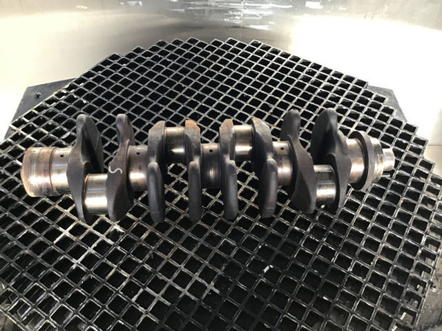 Liebherr Crankshaft D934S - Cambota: foto 3 Liebherr Crankshaft D934S - Cambota: foto 3