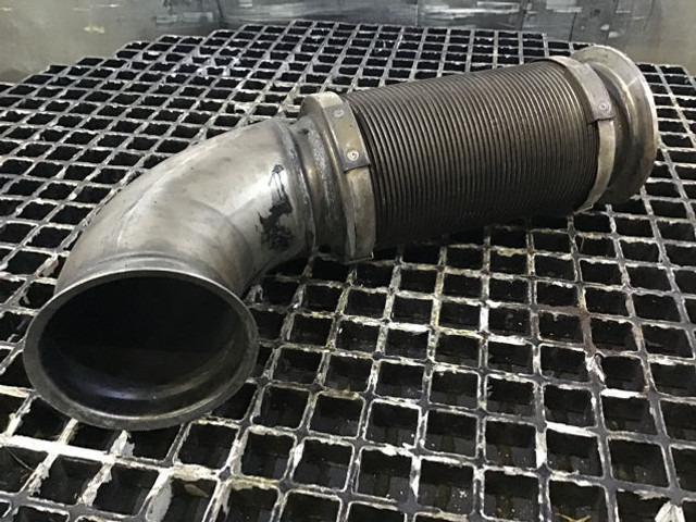 Liebherr Exhaust Hose - Tubo de escape: foto 1 Liebherr Exhaust Hose - Tubo de escape: foto 1