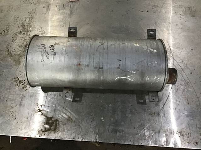 Liebherr Exhaust Silencer - Silenciador: foto 2 Liebherr Exhaust Silencer - Silenciador: foto 2