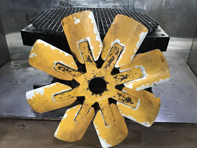 Liebherr Fan Blade - Ventilador: foto 1 Liebherr Fan Blade - Ventilador: foto 1