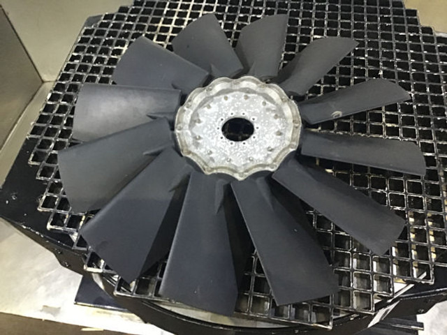 Liebherr Fan Blade - Ventilador: foto 1 Liebherr Fan Blade - Ventilador: foto 1