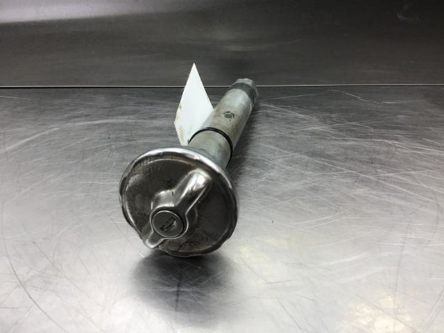 Liebherr Oil Filler Neck - Motor e peças: foto 5 Liebherr Oil Filler Neck - Motor e peças: foto 5