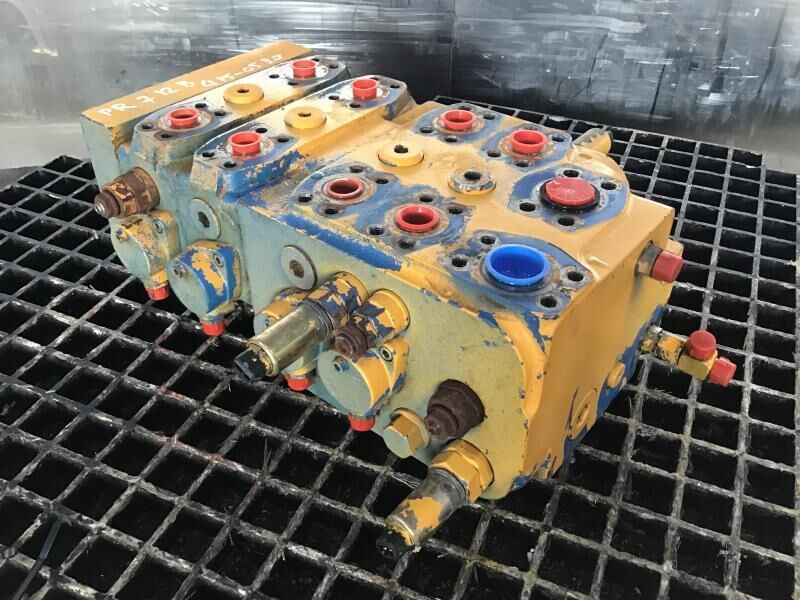 Liebherr PR712 ,PR712 B , PR722 , PR722 B , LR641 - Hidráulica: foto 3 Liebherr PR712 ,PR712 B , PR722 , PR722 B , LR641 - Hidráulica: foto 3