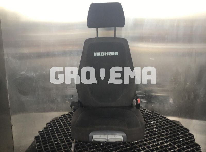 Liebherr R946 LC / R946 NLC - Banco: foto 3 Liebherr R946 LC / R946 NLC - Banco: foto 3