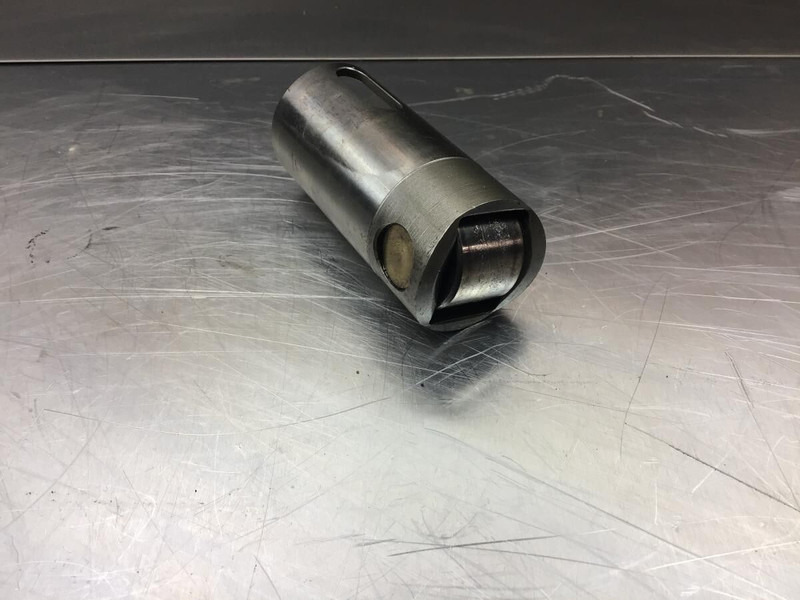 Liebherr Roller Tappet 10153536 - Motor e peças: foto 3 Liebherr Roller Tappet 10153536 - Motor e peças: foto 3