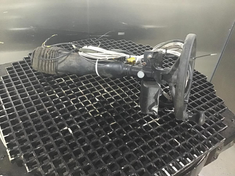 Liebherr Steering Column - Coluna de direcção: foto 1 Liebherr Steering Column - Coluna de direcção: foto 1