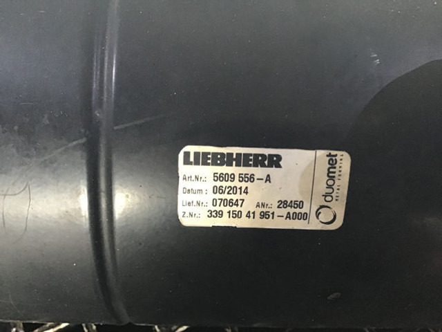 Liebherr Tank - Tanque de expansão: foto 2 Liebherr Tank - Tanque de expansão: foto 2