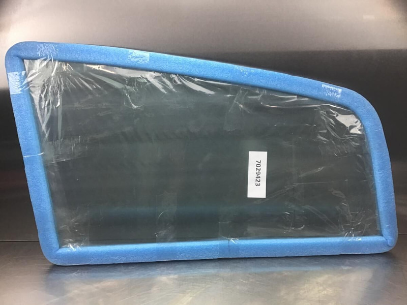 Liebherr Window Glass - Vidro e peças: foto 1 Liebherr Window Glass - Vidro e peças: foto 1