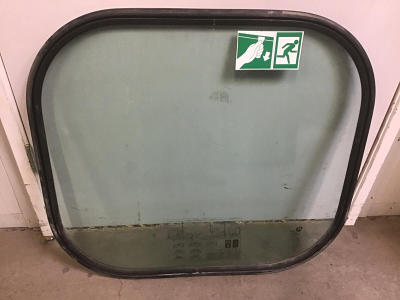 Liebherr Window Glass - Vidro e peças: foto 1 Liebherr Window Glass - Vidro e peças: foto 1