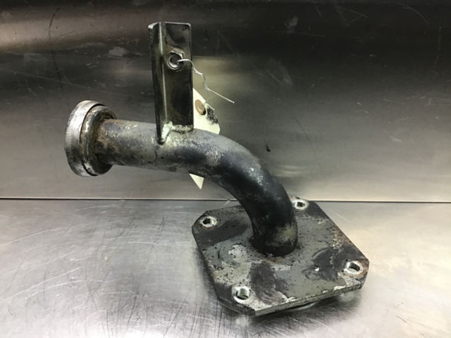 Liebherr oil filler neck - Motor e peças: foto 3 Liebherr oil filler neck - Motor e peças: foto 3