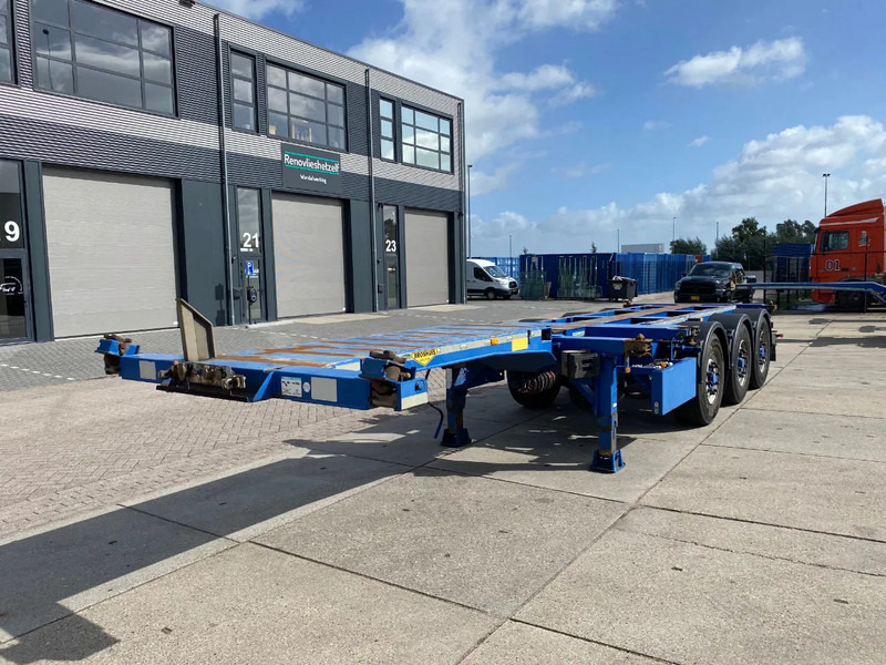 Broshuis Broshuis 3UCC-39/45 / 2x Extendable / Disc Brakes /1x lift Axle / 45FT - Semi-reboque transportador de contêineres/ Caixa móvel: foto 4 Broshuis Broshuis 3UCC-39/45 / 2x Extendable / Disc Brakes /1x lift Axle / 45FT - Semi-reboque transportador de contêineres/ Caixa móvel: foto 4